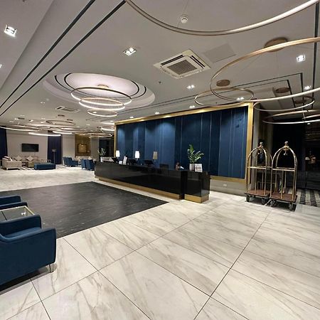Arlowes At 20F Grand Residences Себу Экстерьер фото