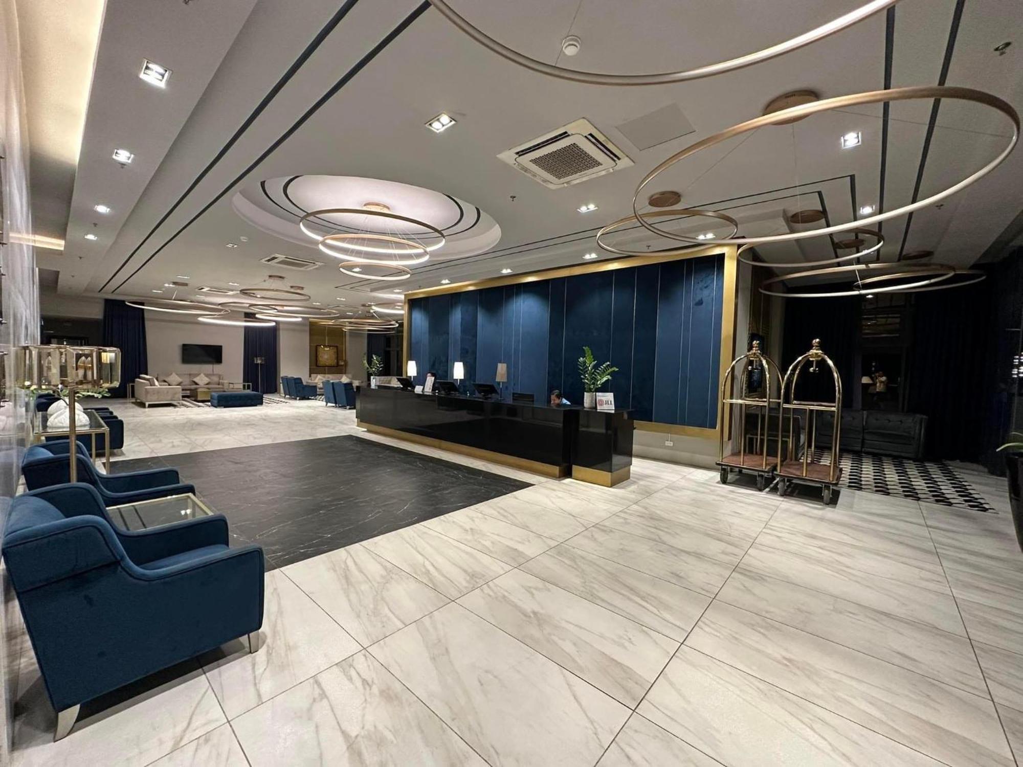 Arlowes At 20F Grand Residences Себу Экстерьер фото